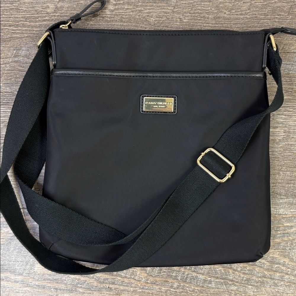 Tommy Hilfiger Black Nylon Crossbody Bag